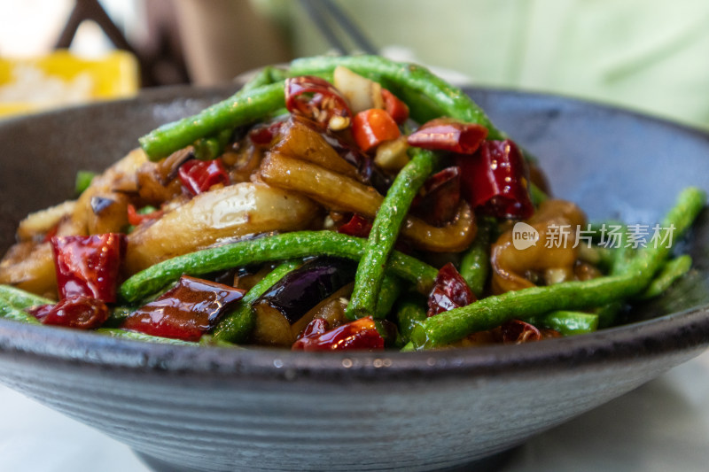 静物美食餐饮湘菜茄子炒豆角