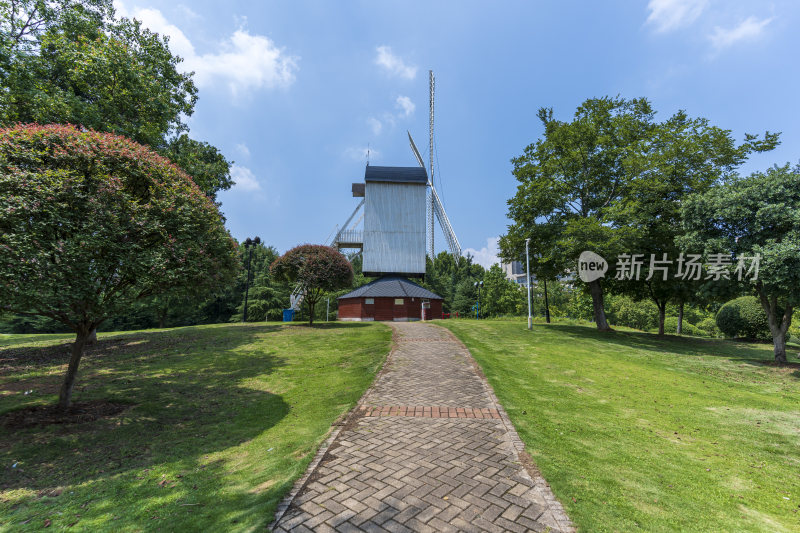 武汉关山荷兰风情园风景