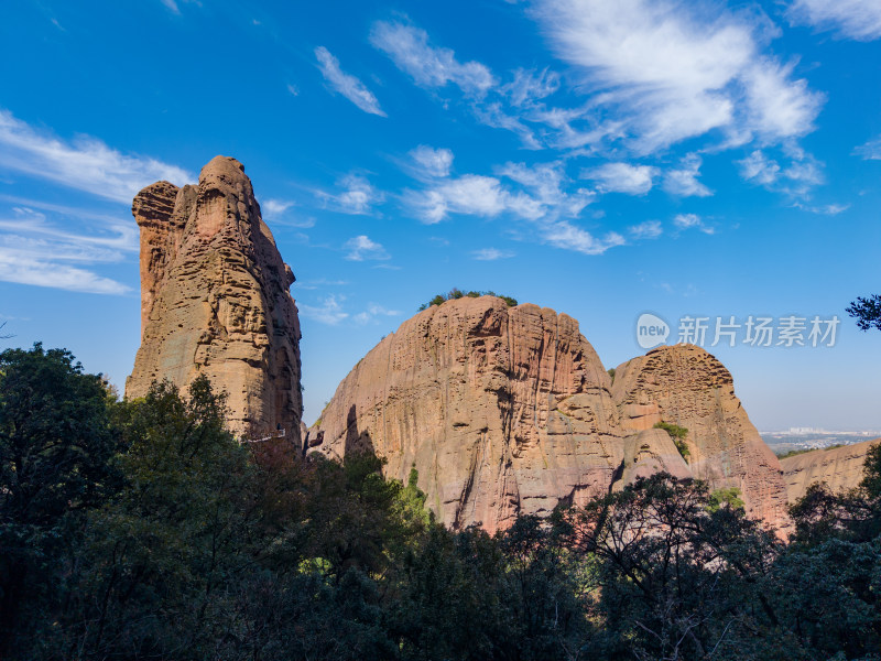 江西省上饶市弋阳龟峰景区骆驼峰