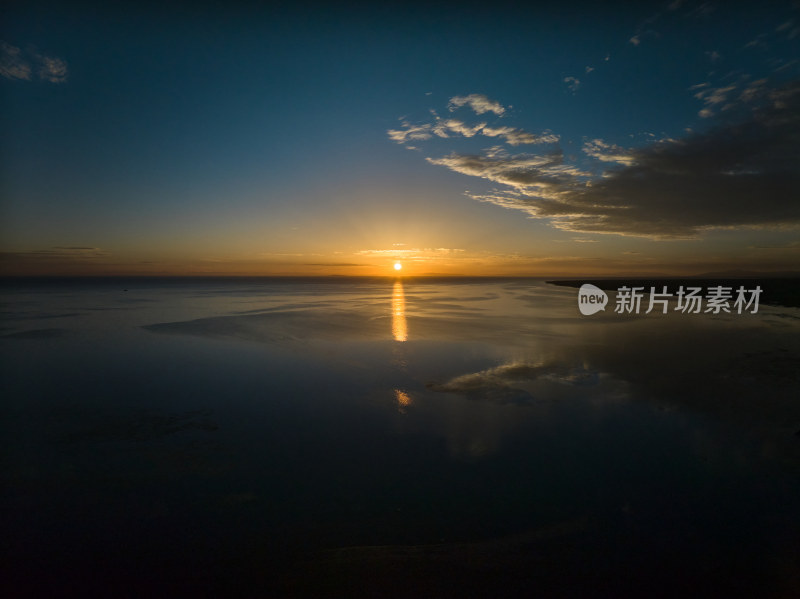 青海湖日出