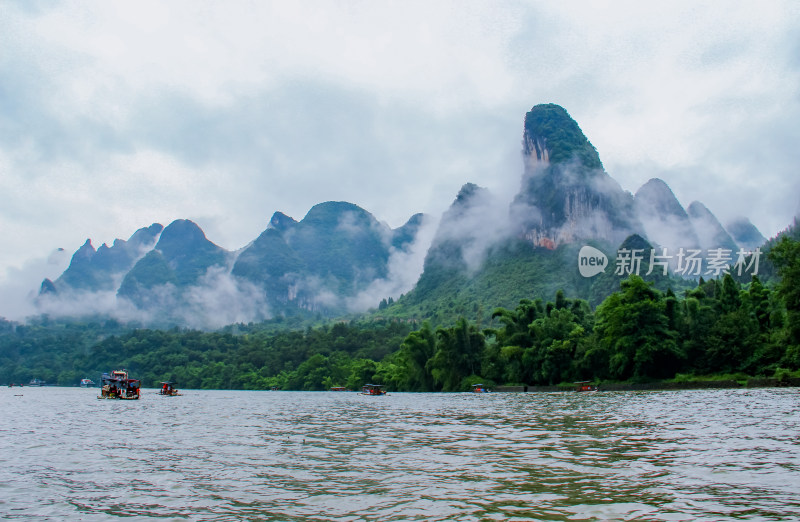 桂林阳朔漓江山水风光