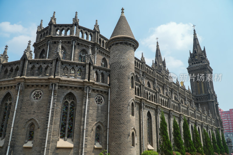 哥特式天主教堂外观