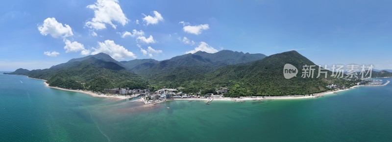 深圳杨梅坑海岸线全景图