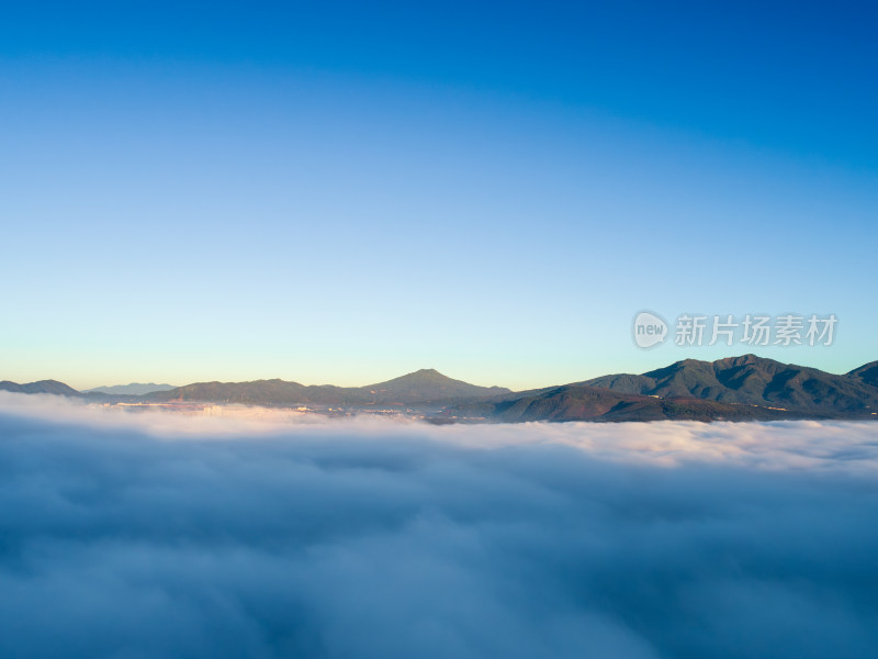 山间云海日出