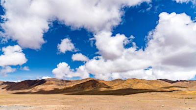 西藏羌塘无人区风景