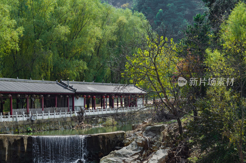 河南洛阳嵩县的白云山风景区