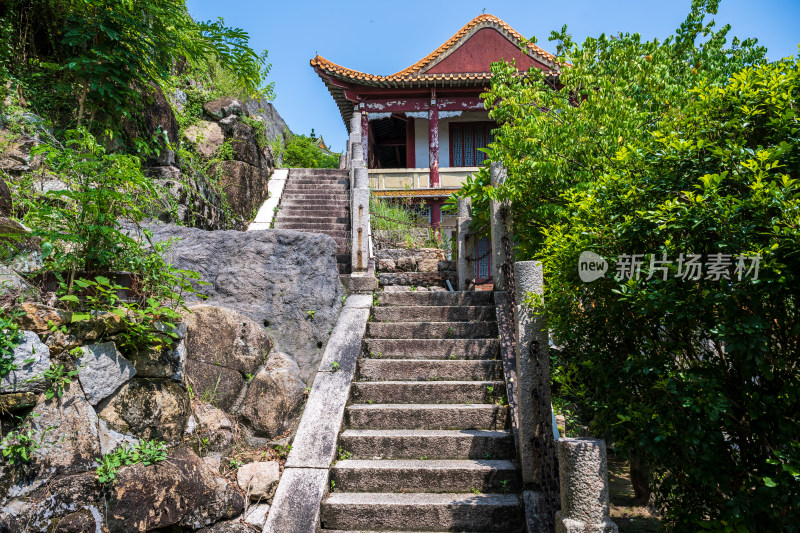 夏季白天广东潮州北阁佛灯景区风光