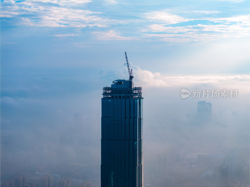 山东济南航拍城市正在建设中得摩天大楼