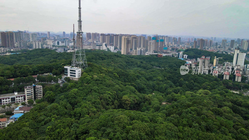 湖南岳阳城市风光交通航拍图