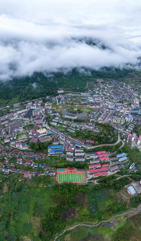 西藏林芝莲花圣地墨脱热带雨林云雾高空航拍