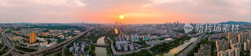 南京秦淮河与大报恩寺日落