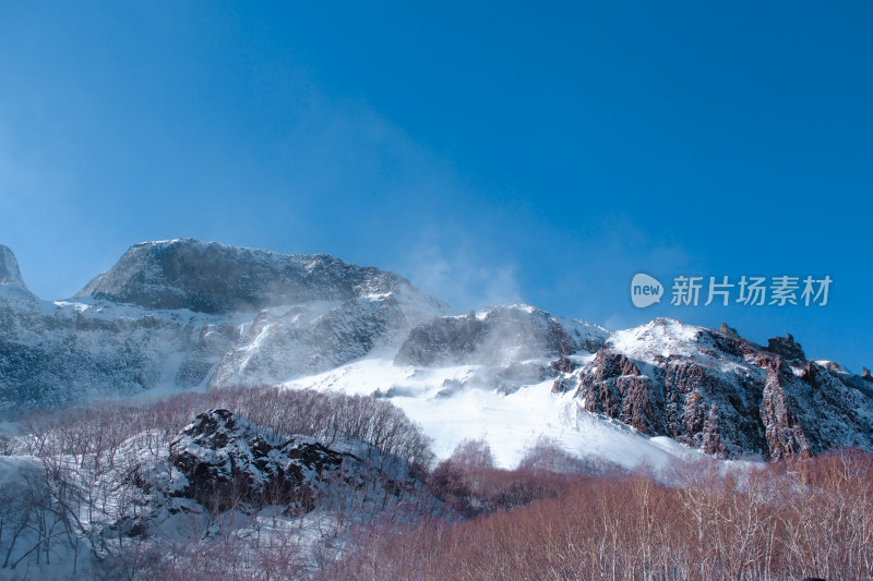 长白山雪山风景