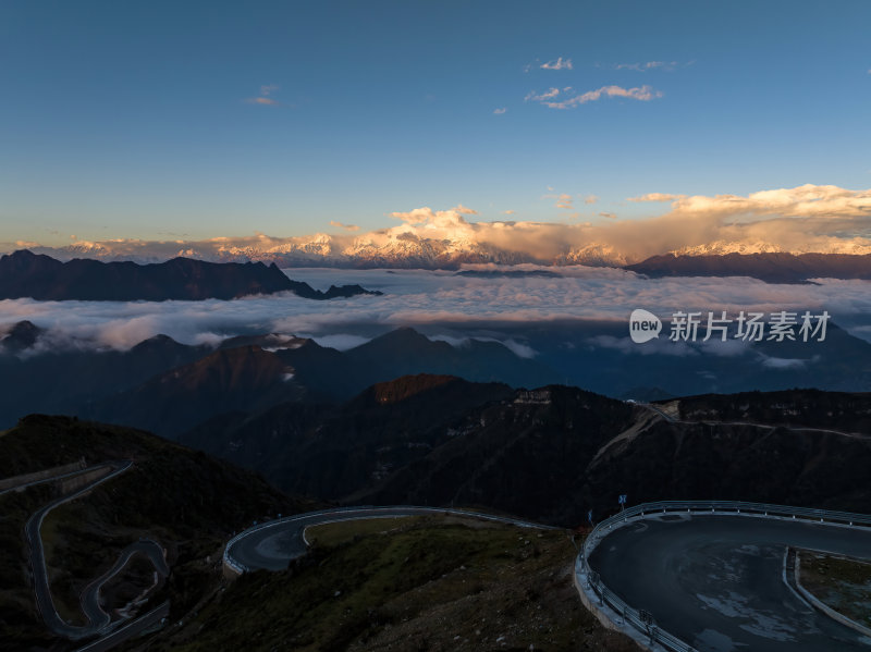 四川雅安牛背山云海云瀑贡嘎雪山高空航拍