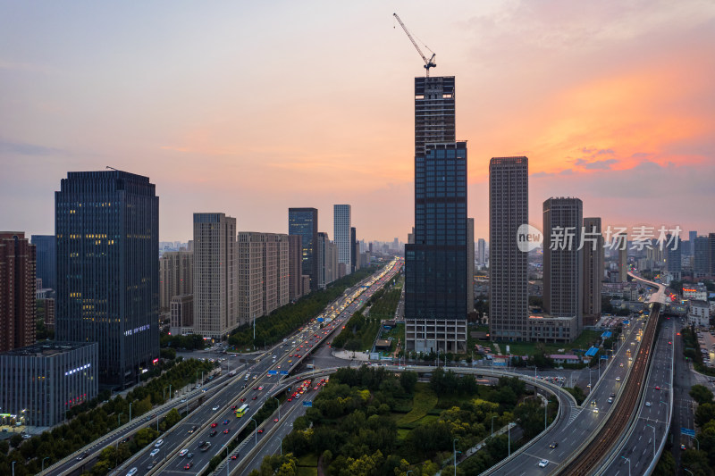 天津海河复兴门地铁站海津大桥城市交通风光