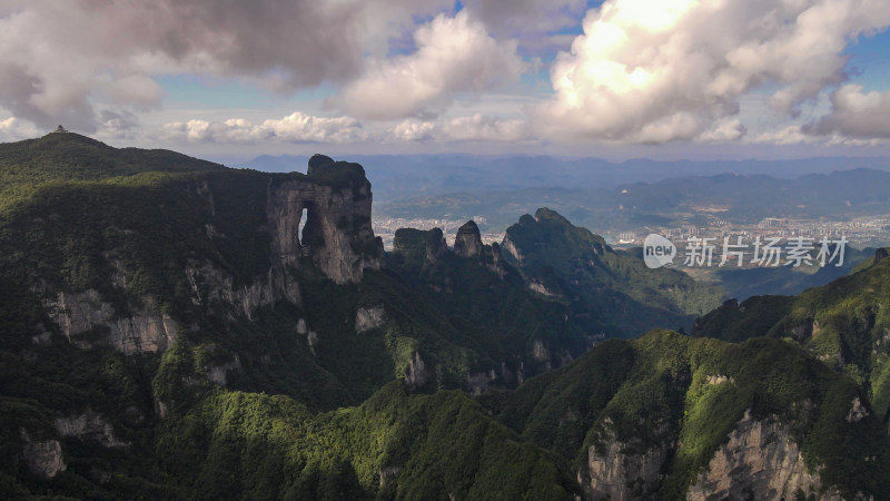 张家界天门山5A景区航拍