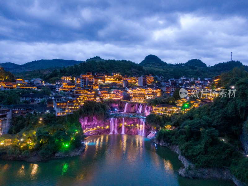 航拍湖南湘西芙蓉镇夜景