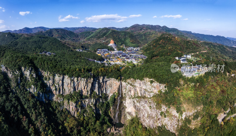 宁波奉化雪窦山雪窦寺弥勒大佛千丈岩