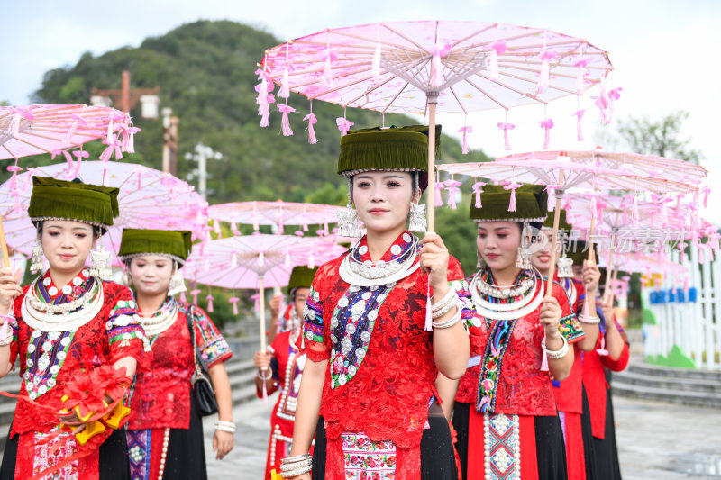 苗族八月八风情节  贵州兴仁鲤鱼坝