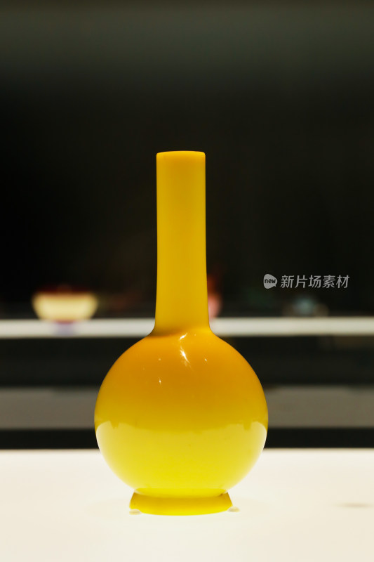 玻璃器皿文物展览