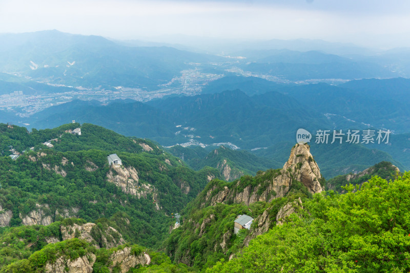 河南洛阳市栾川县5A景区老君山十里画廊景观