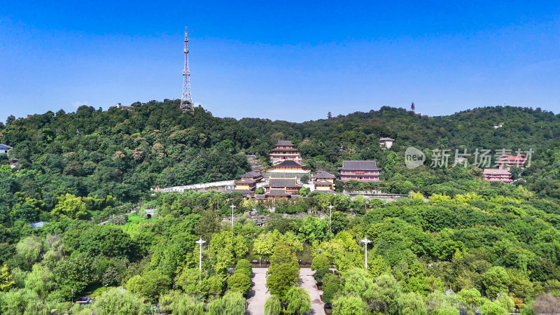 航拍湖北鄂州西山古灵泉寺