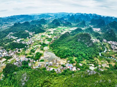 翠屏五指山自然风光