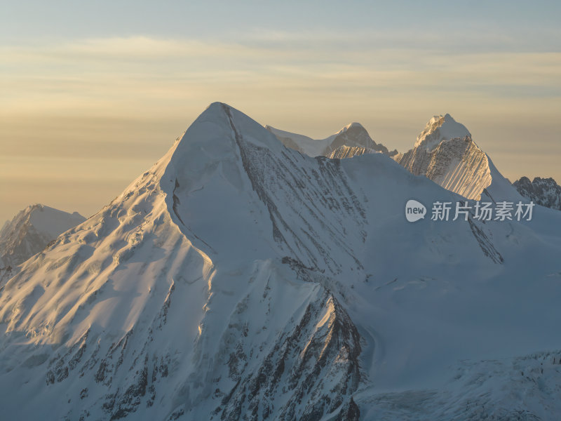 西藏那曲比如萨普神山圣山冰川航拍