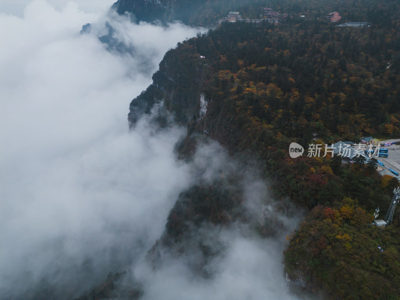 峨眉山雷洞坪航拍景观