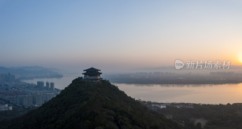 杭州富阳富春阁城市风光航拍