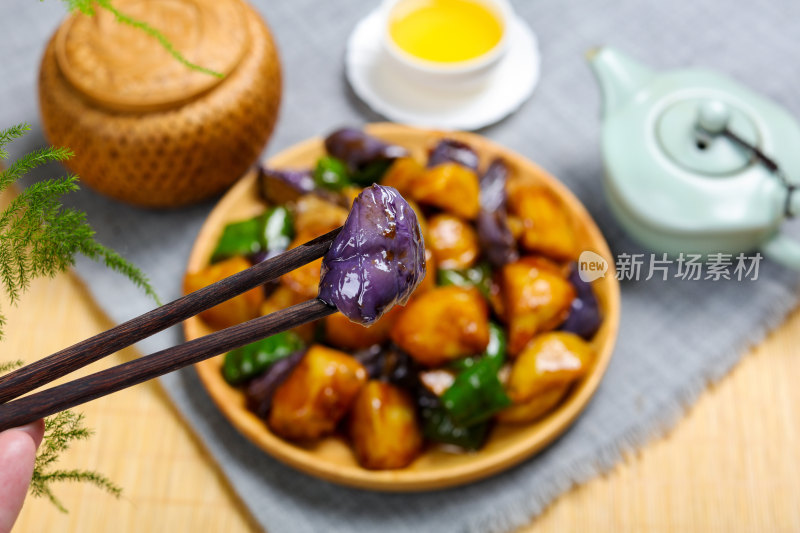 营养美味地三鲜