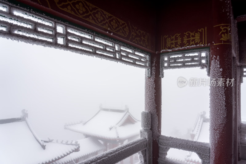 河南老君山冬季大雪古建筑航拍