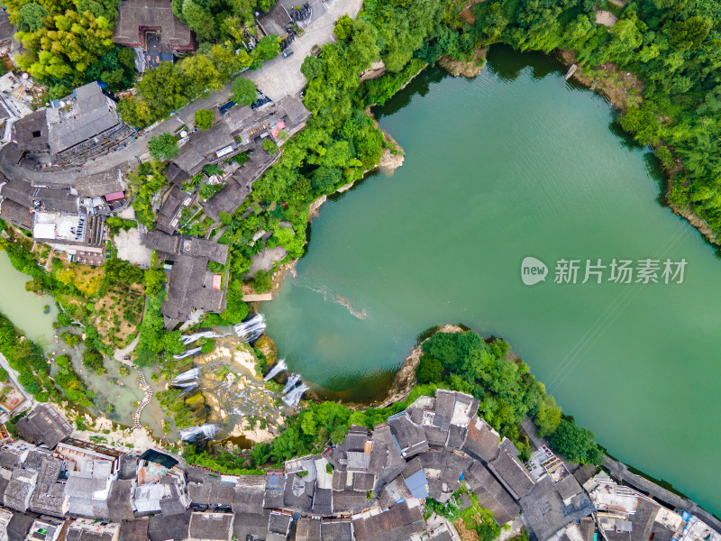 湖南湘西芙蓉镇瀑布流水航拍摄影图