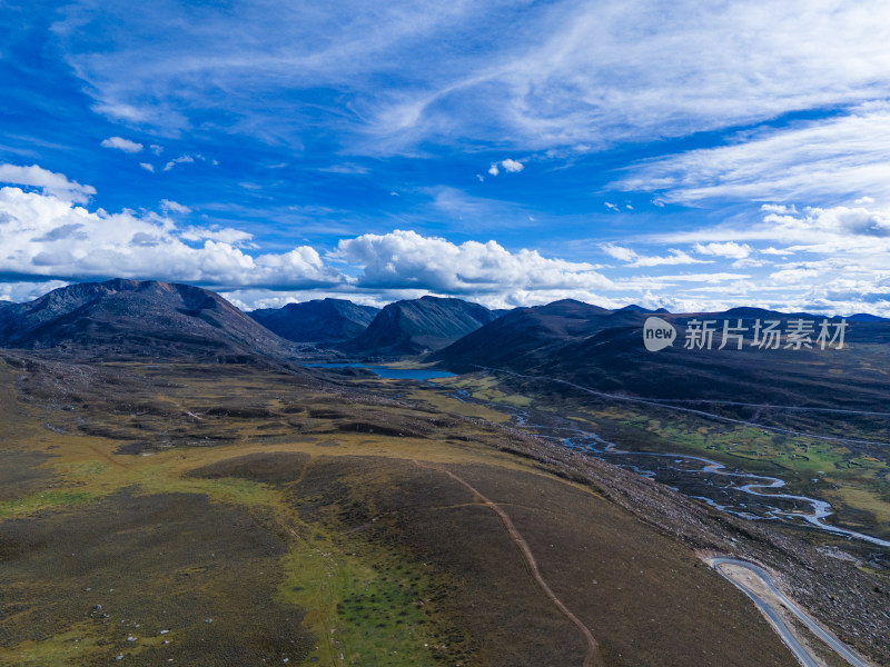 川西理塘格聂自然风景