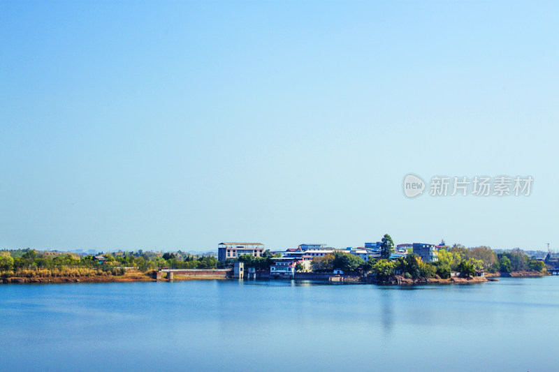 湖泊植物天空风景背景自然户外