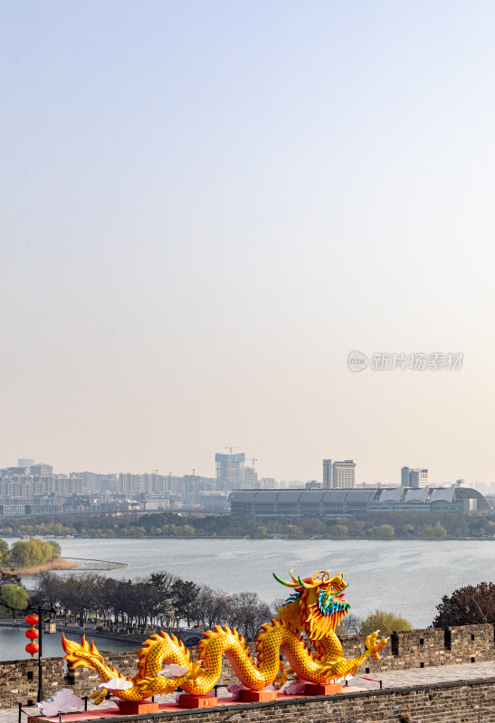 南京古城墙看南京城市建筑景观