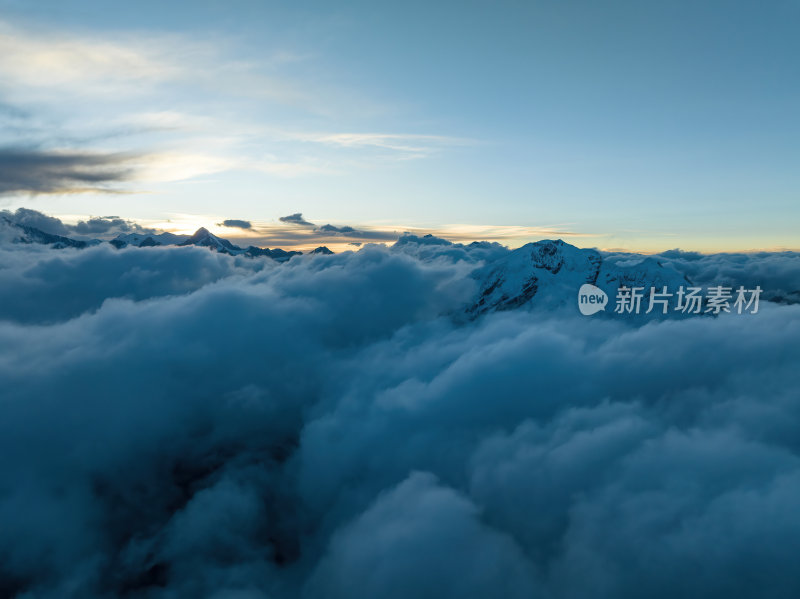 西藏日喀则珠峰东坡嘎玛沟喜马拉雅山脉航拍