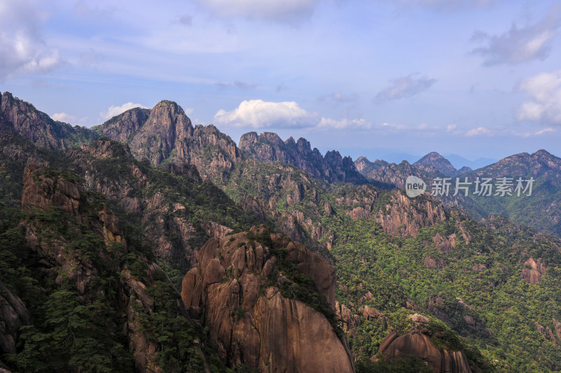 春天黄山自然风光