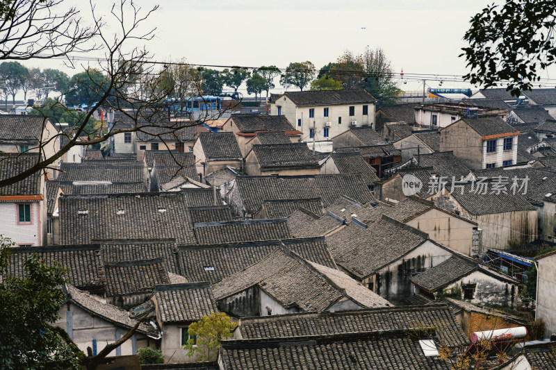 宁波东钱湖畔水墨江南古村落