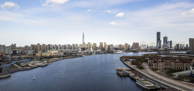 天津滨海海河响螺湾城市风光航拍