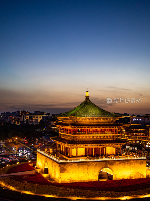 陕西西安钟楼黄昏晚霞夜景