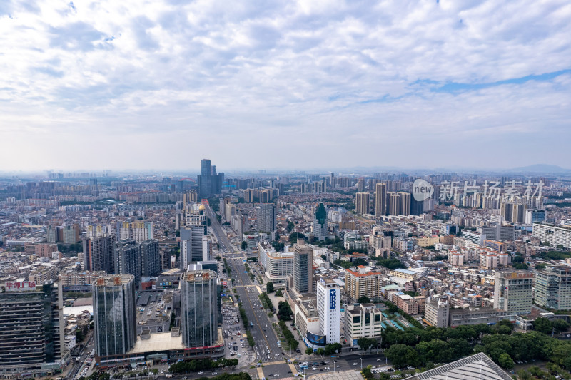 广东东莞城市风光中心广场航拍摄影图