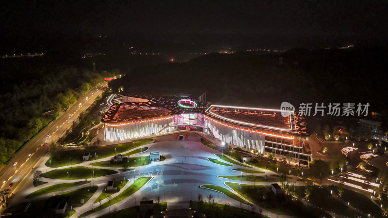 四川德阳华谊兄弟星剧场夜景航拍图