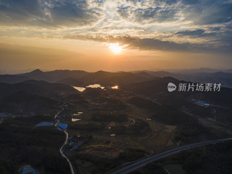 山川丘陵日落晚霞航拍