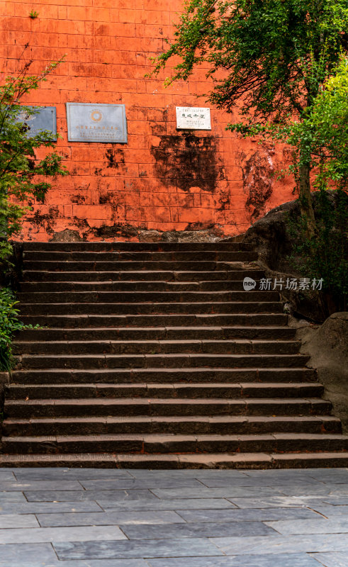 湖北黄冈东坡赤壁景点景观苏东坡雕塑