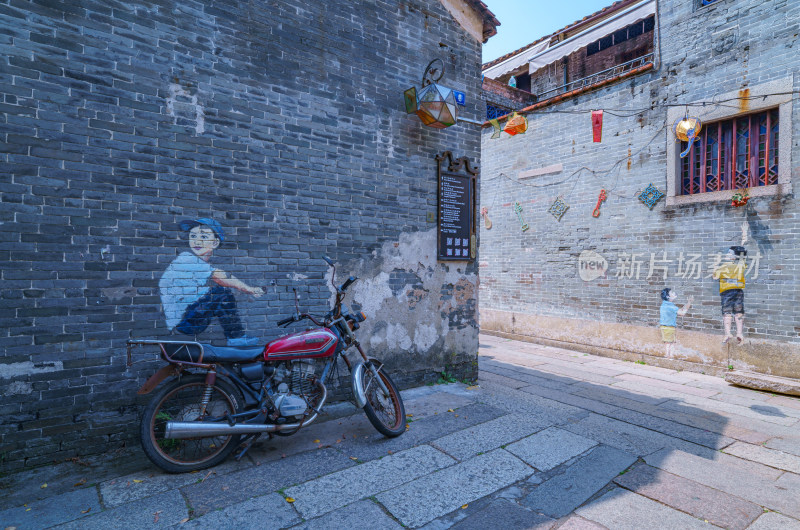 广州沙湾古镇传统中式老建筑墙体壁画