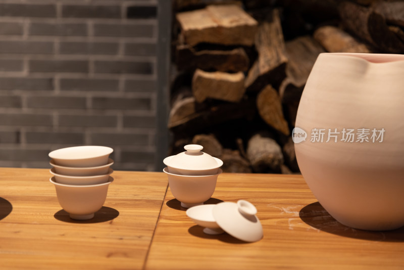 中国工艺美术馆景德镇瓷器展陶瓷