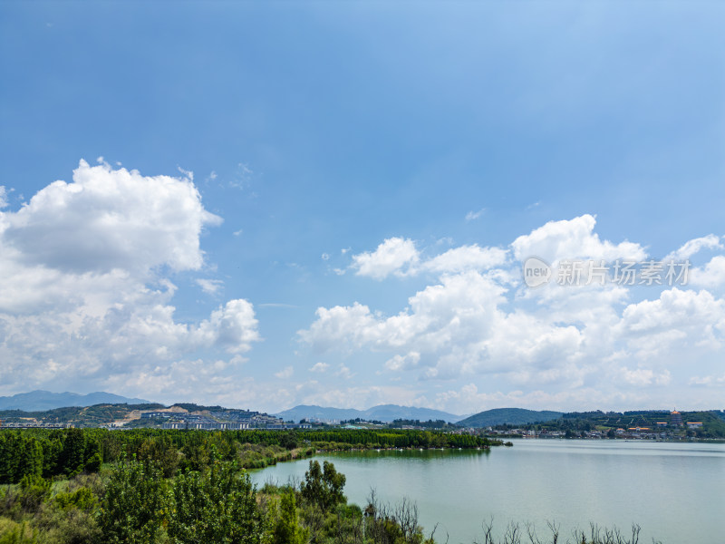 航拍昆明滇池捞鱼河湿地公园景观