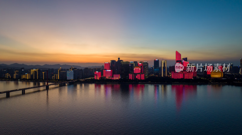 杭州钱江新城城市阳台夜景