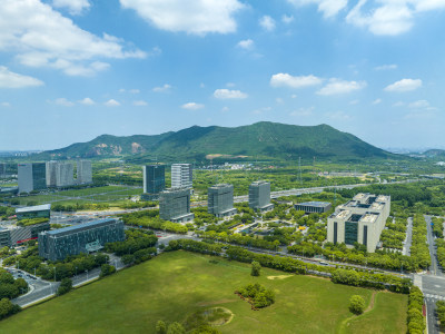 航拍夏季蓝天白云天空下苏州科技城城市风光