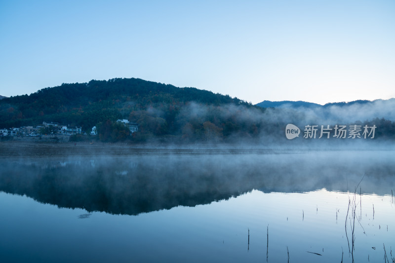 徽州黄山黟县皖南徽派建筑秋色奇墅湖仙境